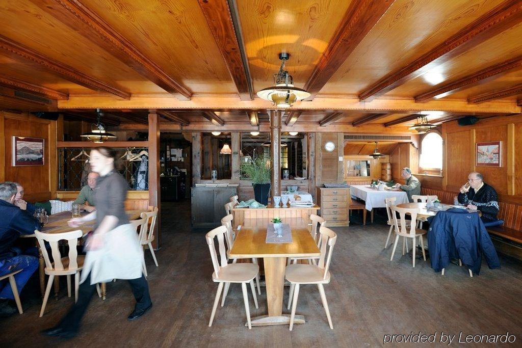 Hotel Baeren Sigriswil Restaurante foto